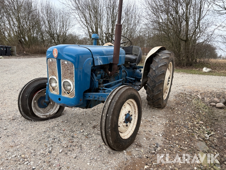 Veterantraktor Ford Dexta