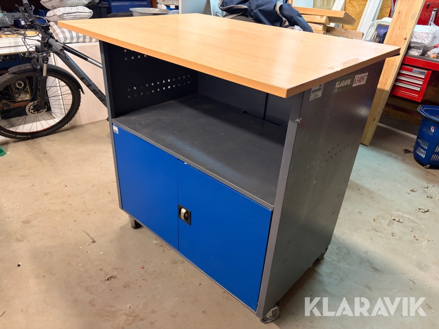 Arbejdsbord Rau 07 1023f.2