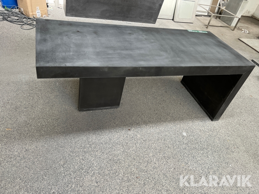 Spise / havebord i beton