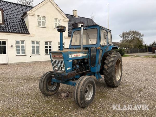 Traktor Ford 7000