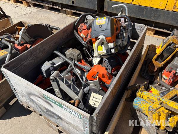 Lot 1 Styk Kapsav, 5 Styk Skinneskruemaskine,