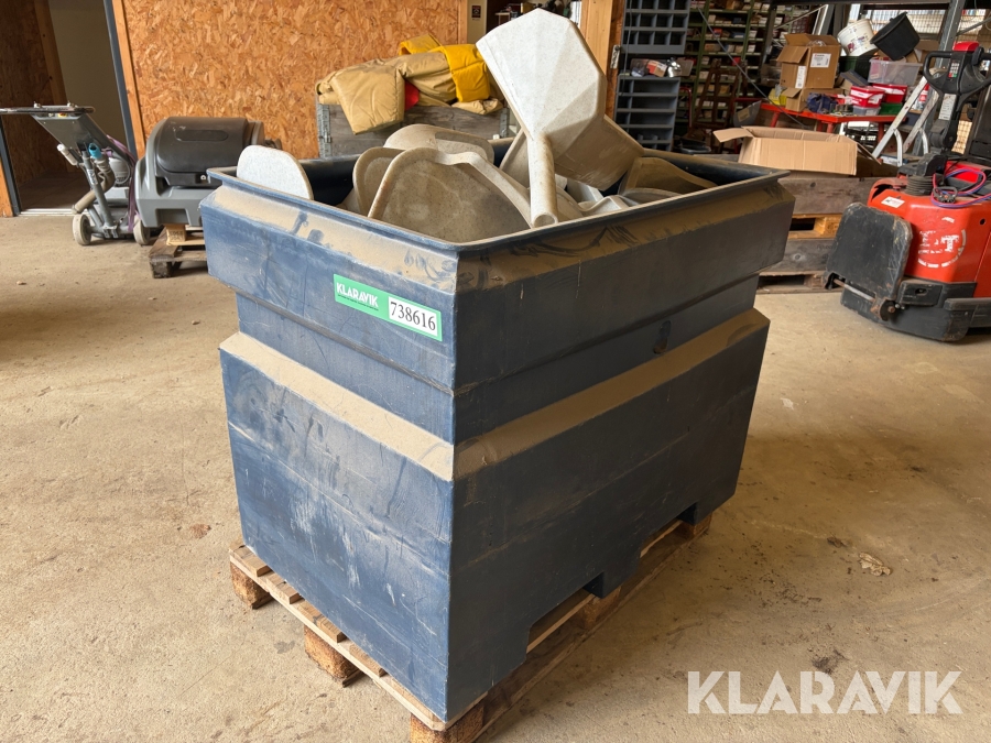 Urinaler - omkring 20 styks