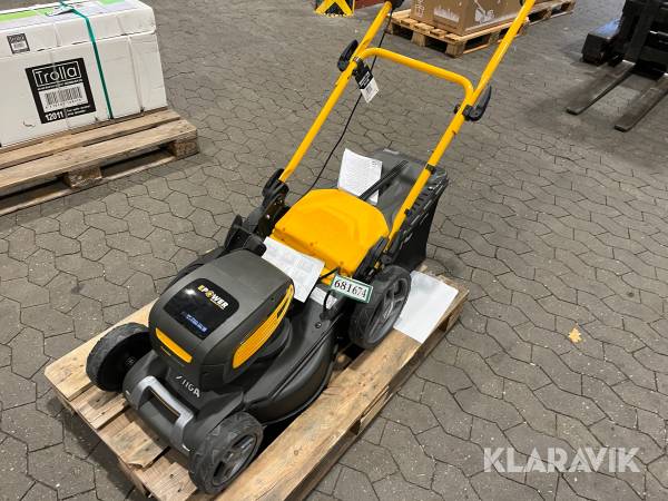 Græsslåmaskine STIGA COMBI 748 SQ AE