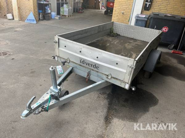 Trailer Variant 754F1S med tip funktion