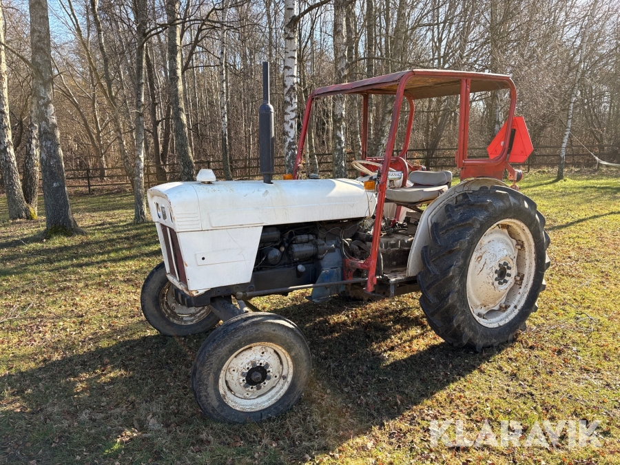 Veteran traktor David Brown 880