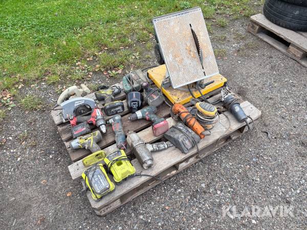 Blandet elværktøj Ryobi, Milwaukee, Bosch, DeWalt, Wurth - 20 enheder i alt