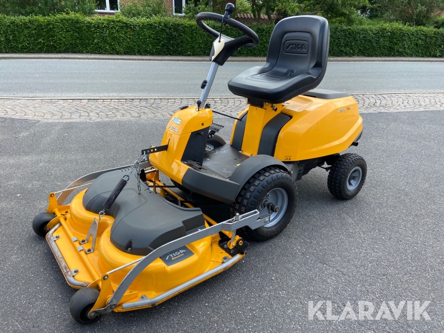 Græsslåmaskine Stiga Villa. 16HST