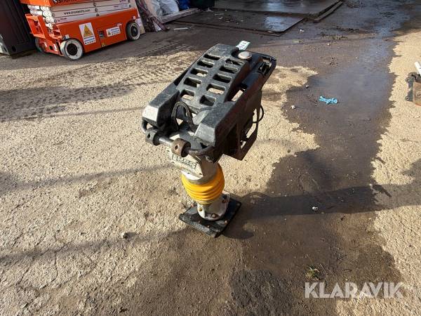 Stamper/jordloppe Euro Shatal TC62 med Honda GX100 3.0 benzinmotor.