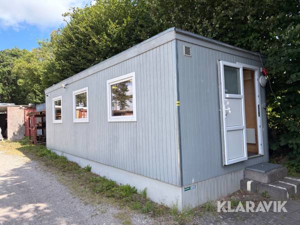 Mandskabsmodul med køkken og toilet