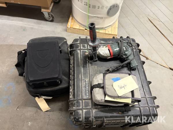 Blandet lot af værktøj og måleudstyr