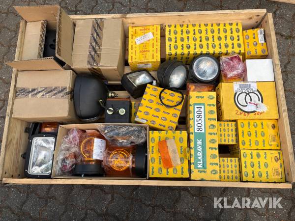 Lot:Lygter Hella Bosch Cobo Hidromek cirka 25 styk rotorblink og blandede lygter
