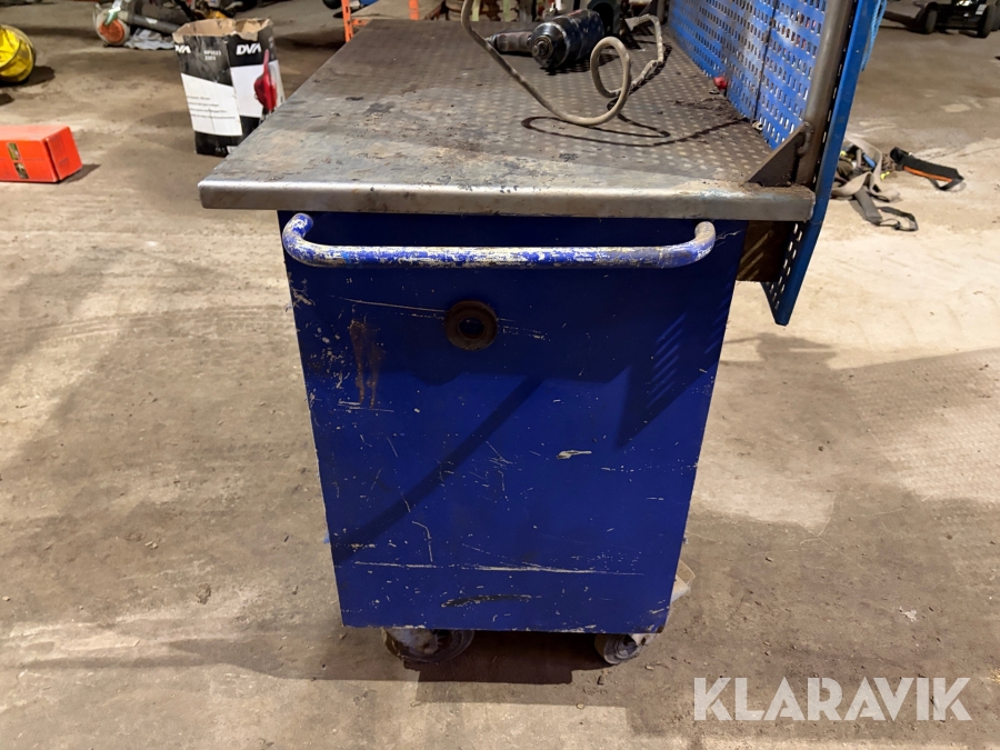Værksstedsbord, Aalborg, Klaravik auktioner