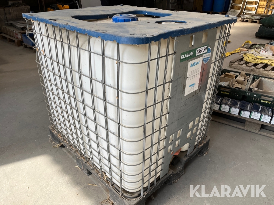 Ad blue tank - 1000 liter