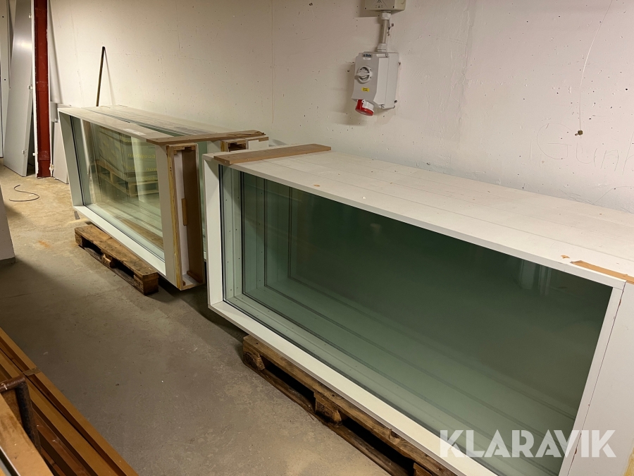 Indvendige vinduer høje 7 styk 