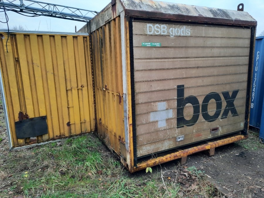 Box med 2 aluporte