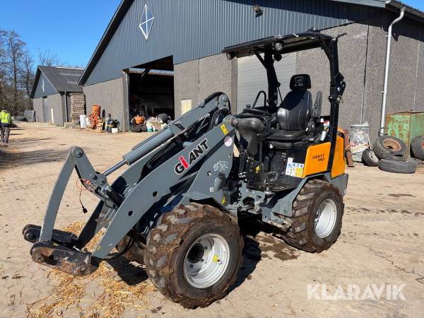 Minilæsser Giant D337T HD