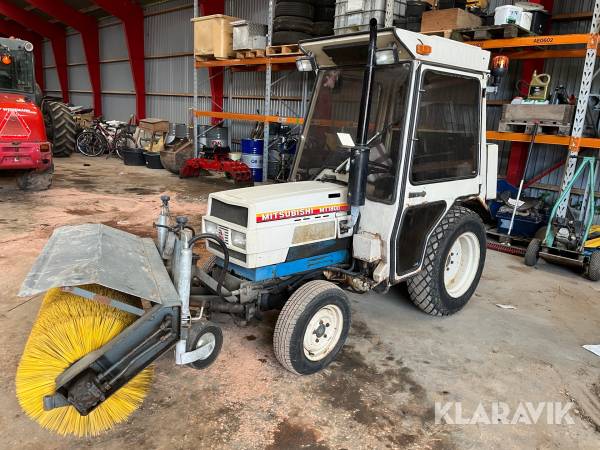 Kompakt traktor Mitsubishi MT180D