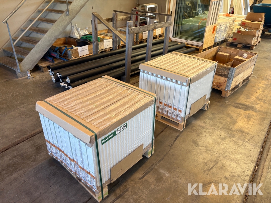 Radiatorer, rør og fittings - 4 paller