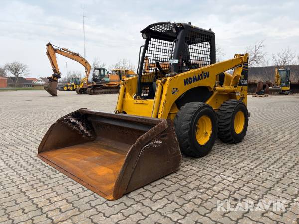 Minilæsser Komatsu SK1020-5 skridstyret læsser