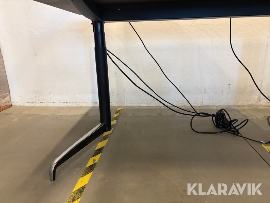 Kontormøbler Kiti square og andre