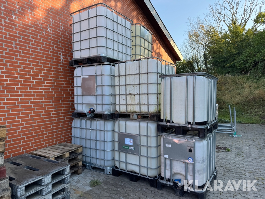 Plasttanke 10 styk i forskellige størrelser