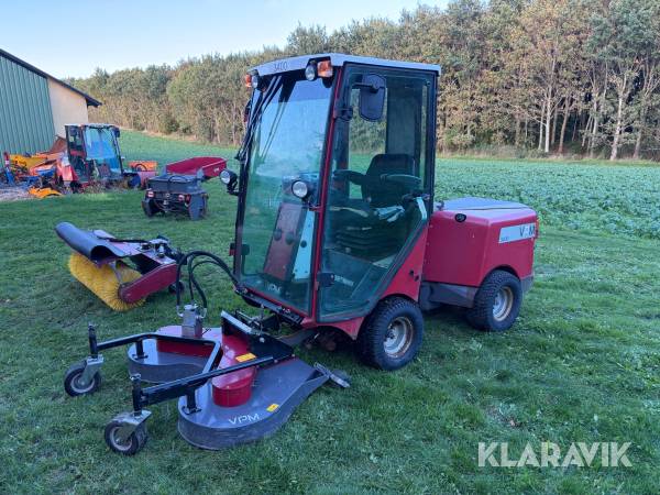 Græsslåmaskine Vpm 3400 med klipper og kost