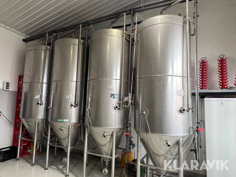 Gær og lagertanke til øl 4 stk 