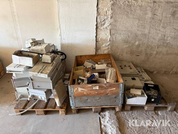 Elmaterialer blandet lot, 3 paller