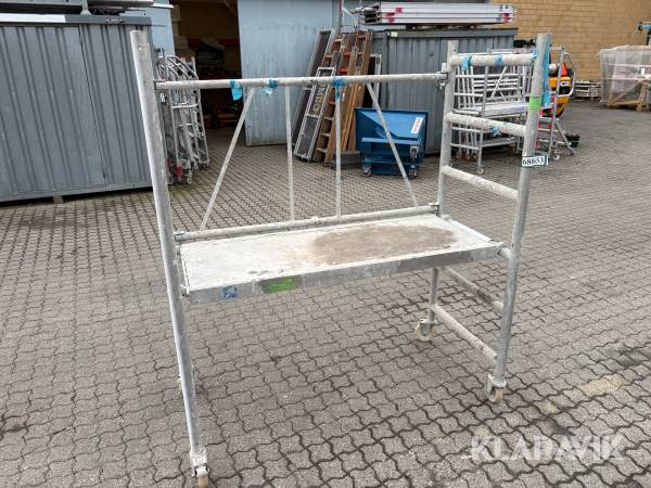 Rullestillads og stige