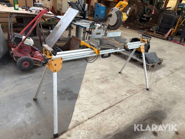 Kapsav med stativ DeWalt DW712-QS