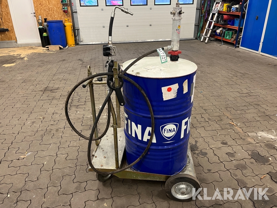 Olievogn med  pumpe og tæller Ca. 120 L  15w40 olie