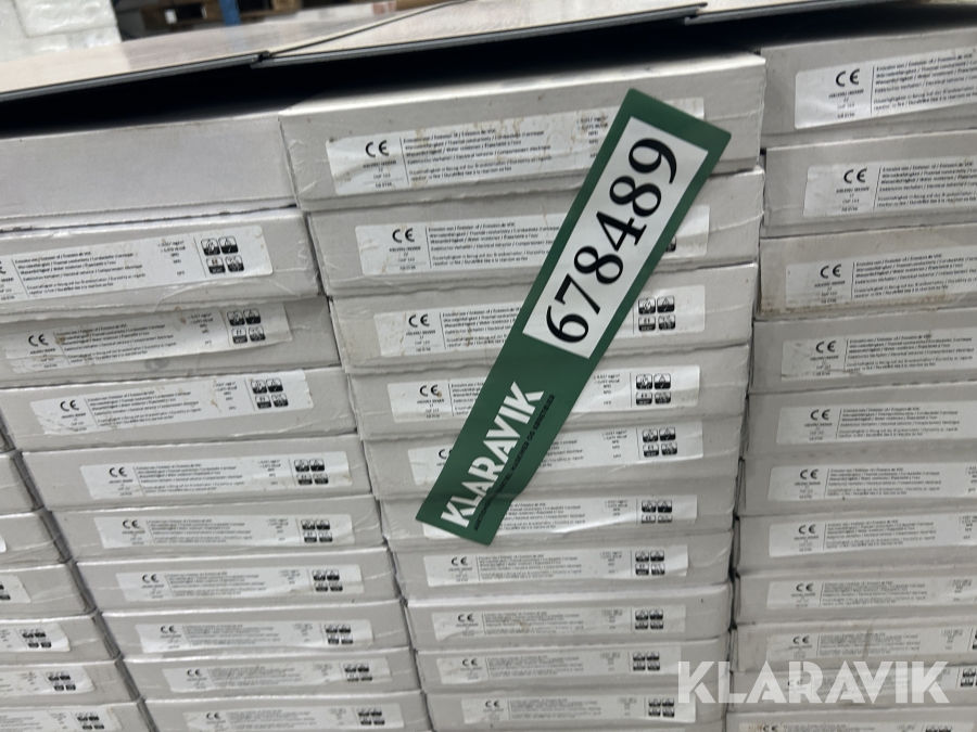 Gulv Design Boden VE44 Eiche Kalmar cremehvid SPC-gulv cirka 115 m²
