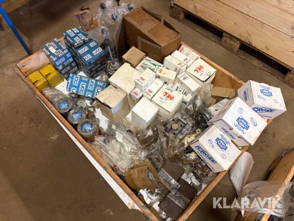 Lot - ventiler, joystick, droslere, ventildele, filtre  og øvrigt - 1 palle