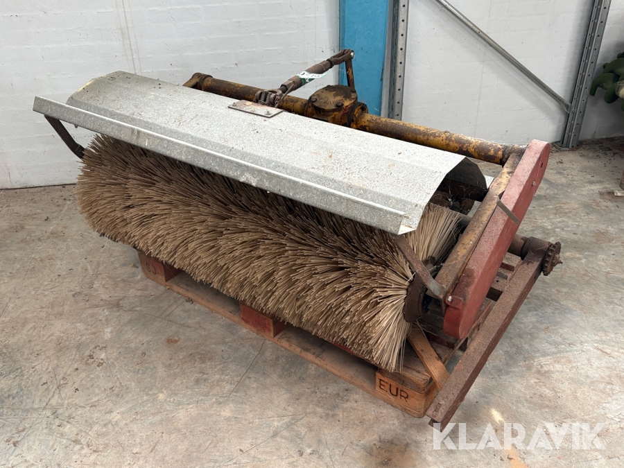Frontkost arbejdsbredde: 115 cm