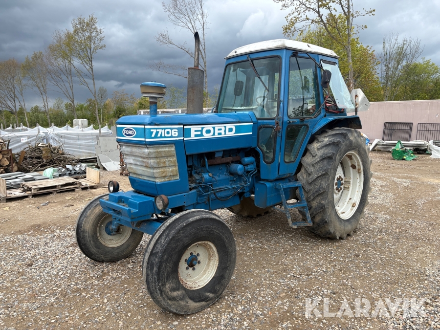 Veterantraktor Ford 7710