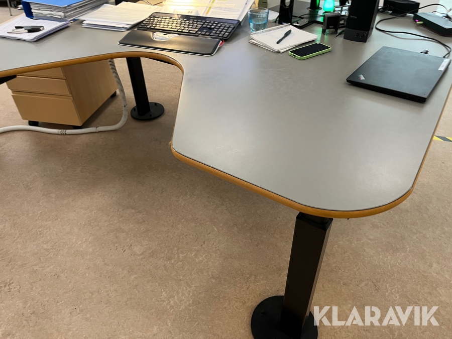 Hæve/Sænke borde 2 styk