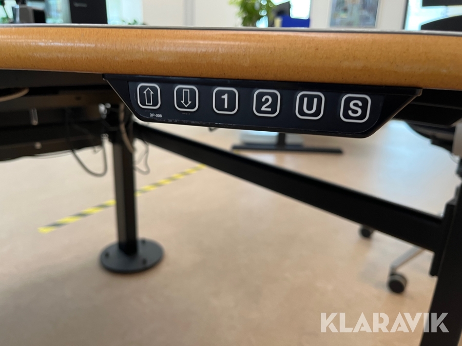 Hæve/Sænke borde 2 styk