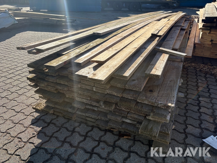 Forskallingsbrædder cirka 100 styk