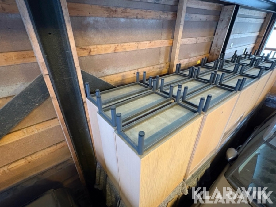 Egestræsskabe en palle med 3 styk.