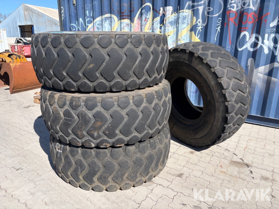 Dæk Michellin XHA til gummiged 4 styk