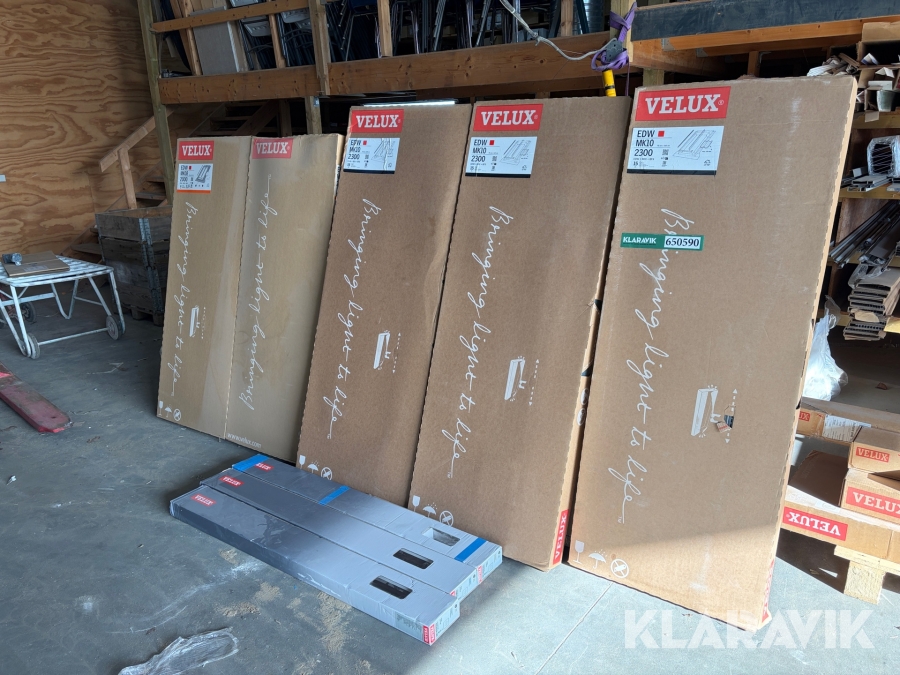 Blandet inddækninger Velux 5 styk + 3 styk gardiner