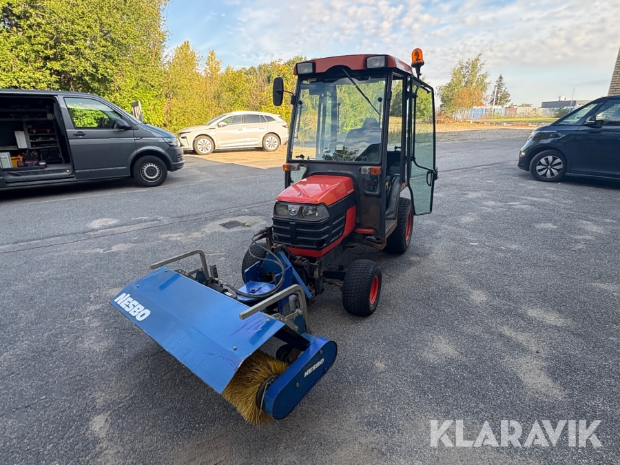 Traktor Kubota BX/KX 2200