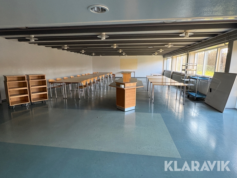 Kantine møbler og køleskab