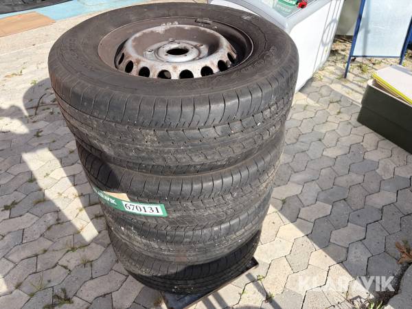 Dæk på fælg Goodyear Marathon 4 styk