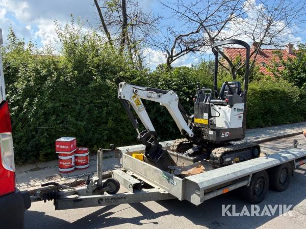 Gravemaskine med trailer og stort servicekit Bobcat E10Z