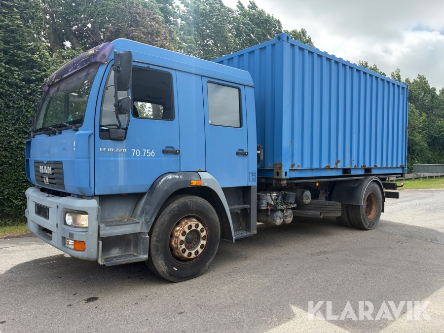 Mandskabs lastbil MAN LE 18 220s med container