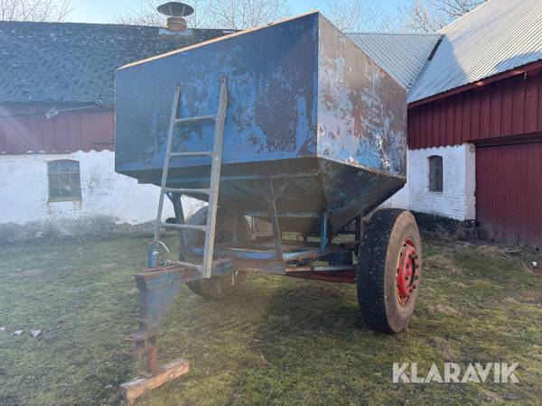 Kornvogn Herborg med bundudløb