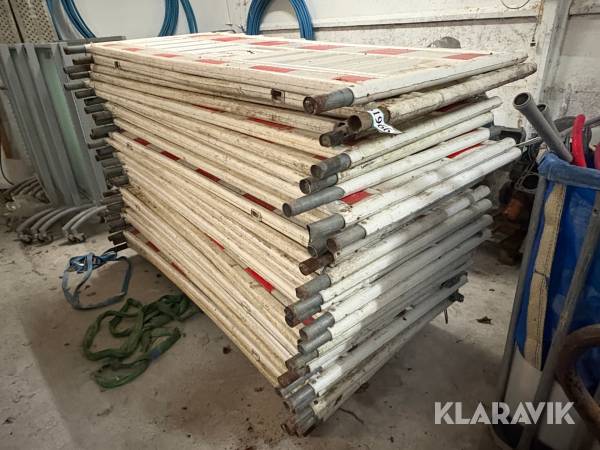 Spærreflade med fødder 30 styk.