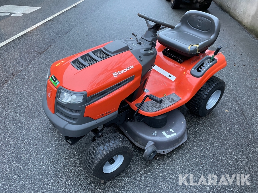 Plænetraktor/Havetraktor Husqvarna TS 142