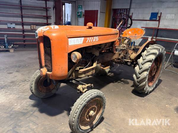 Veterantraktor Fiat 2111 B